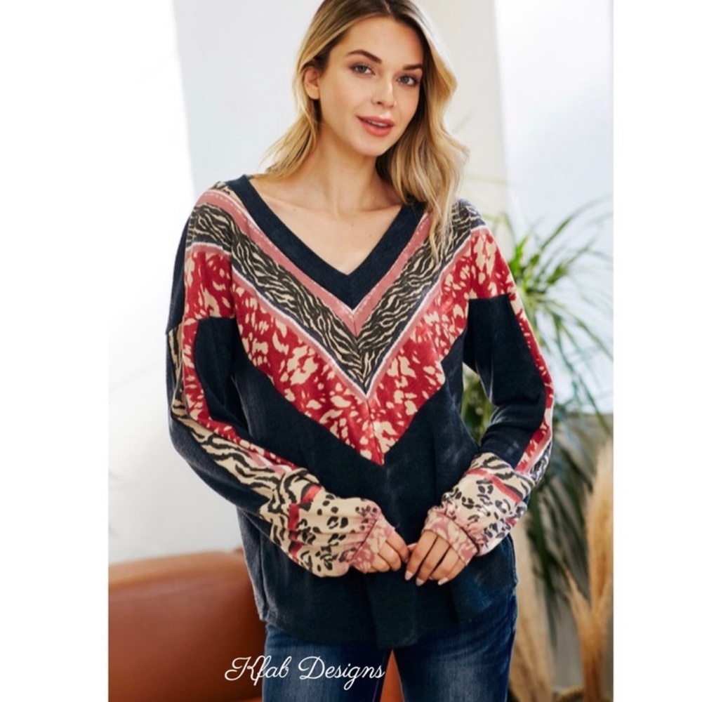 New!Clearance🔥 Super Soft V Neck Leopard ColorBlock Long Sleeve oversized Top - Picture 5 of 9
